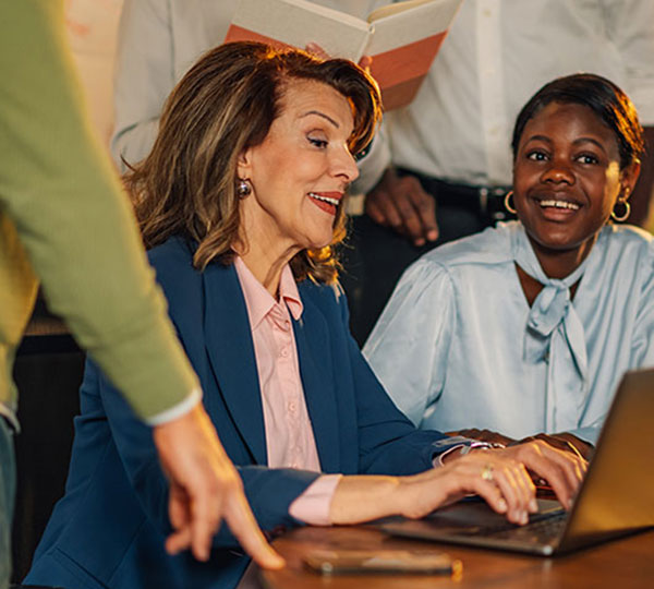 mature-businesswoman-typing-on-laptop-2 https://capitalhr.com.au/wp-content/uploads/2024/07/mature-businesswoman-typing-on-laptop-2.jpg